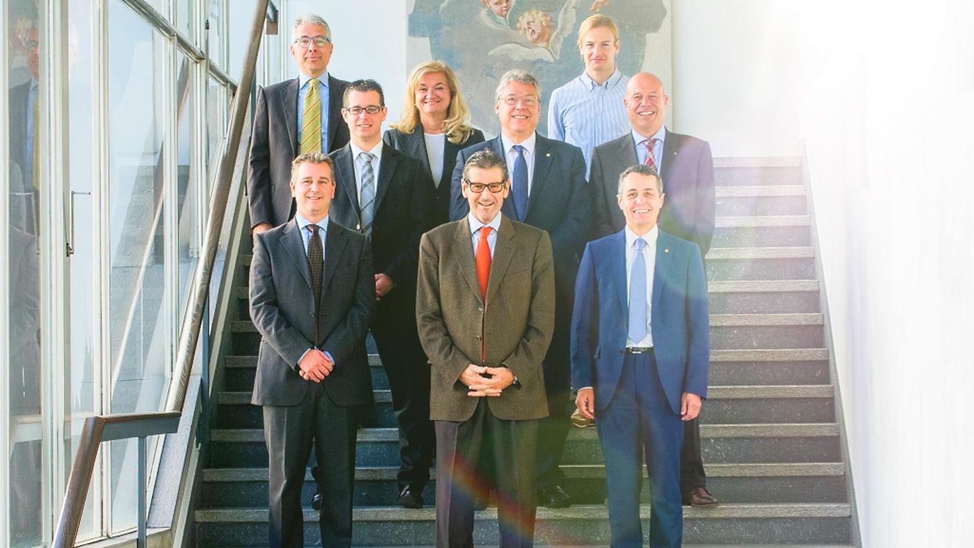 Foto ufficiale di deputazione ticinese alle Camere con un'assente