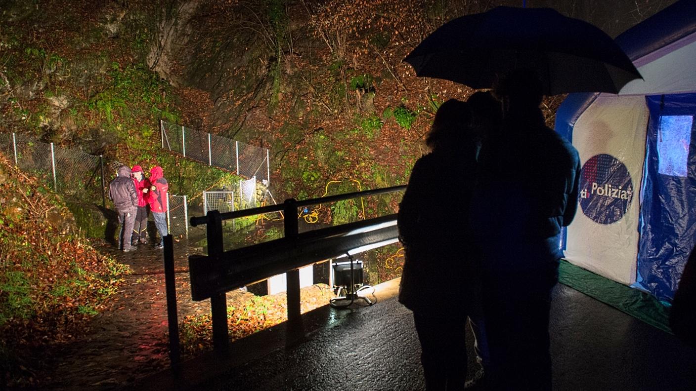I soccorritori sul luogo della tragedia