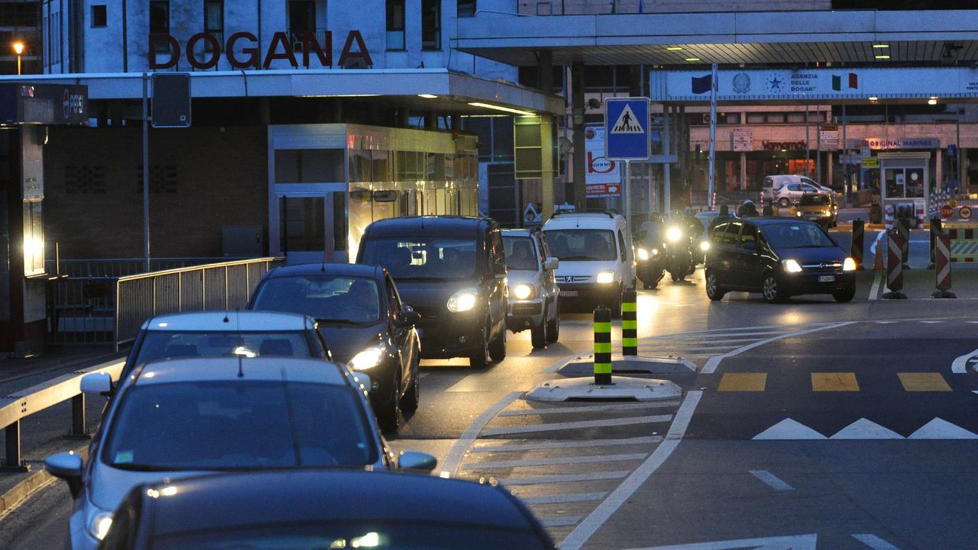 I due comuni sulle sponde della Tresa attivi per ridurre il traffico