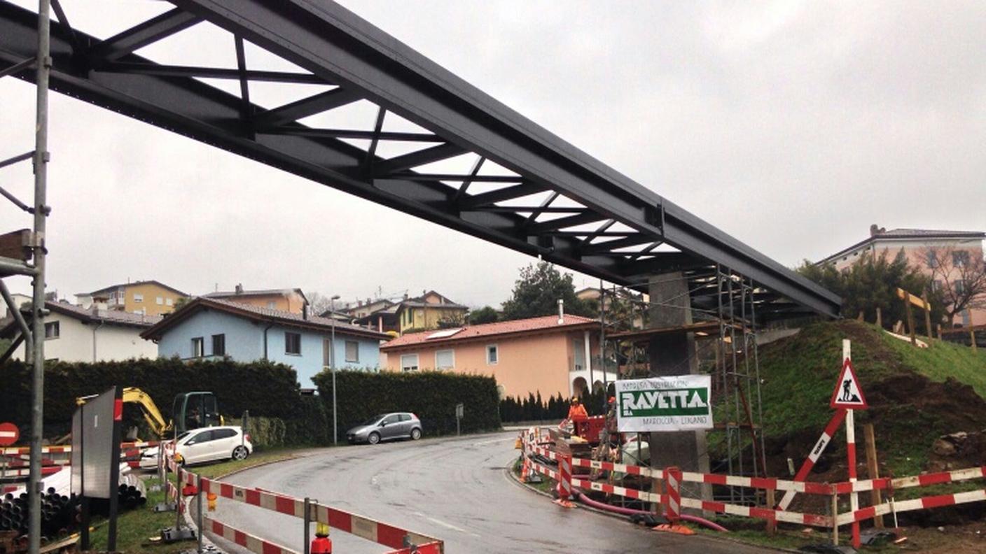 Il cavalcavia segue il vecchio tracciato del tram Tesserete-Lugano