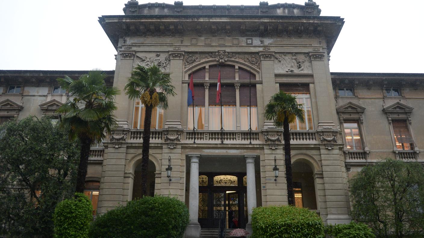L'Ufficio stranieri è situato all'interno del Pretorio di Locarno