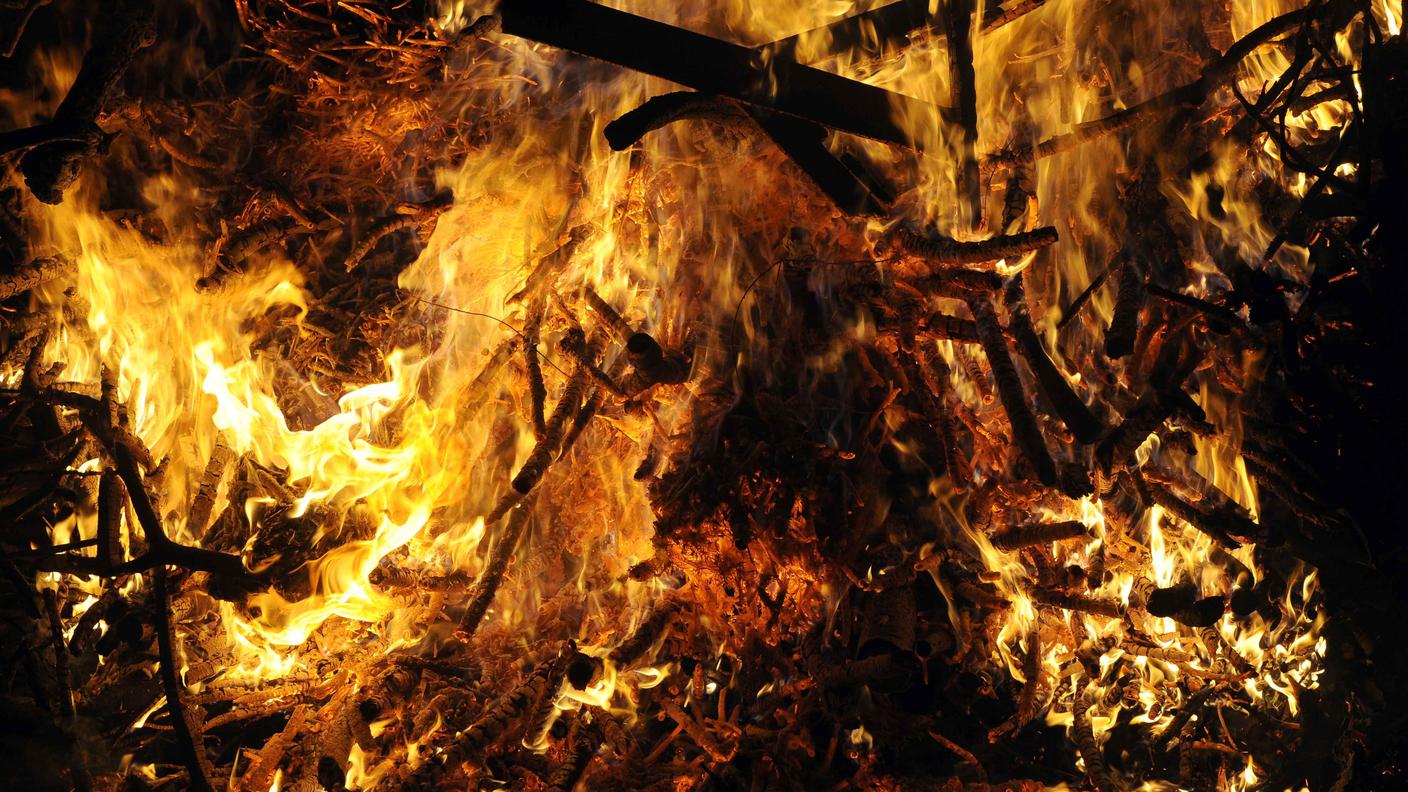 Tornato in vigore il divieto d'accendere fuochi all'aperto