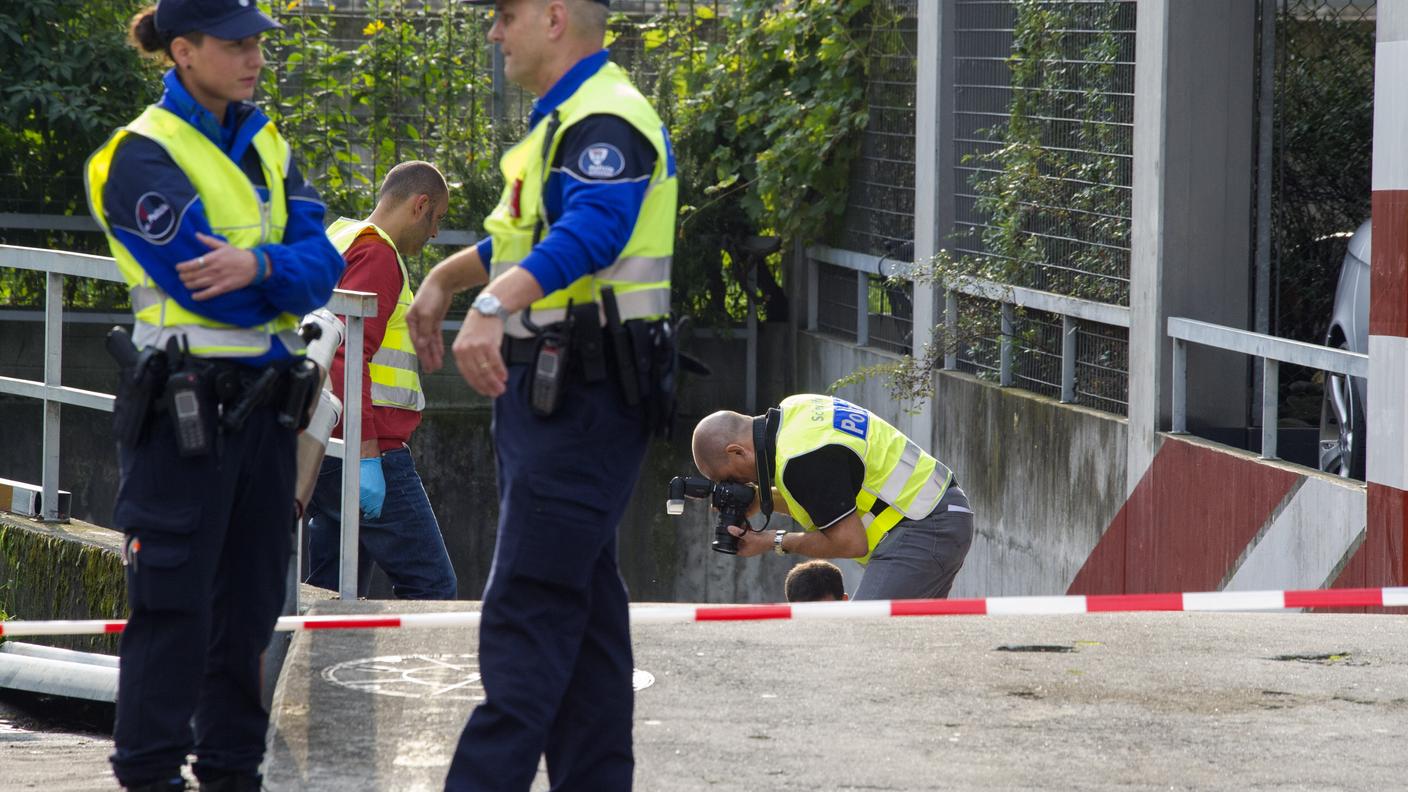 La polizia in Via Odescalchi il 9 ottobre 2015
