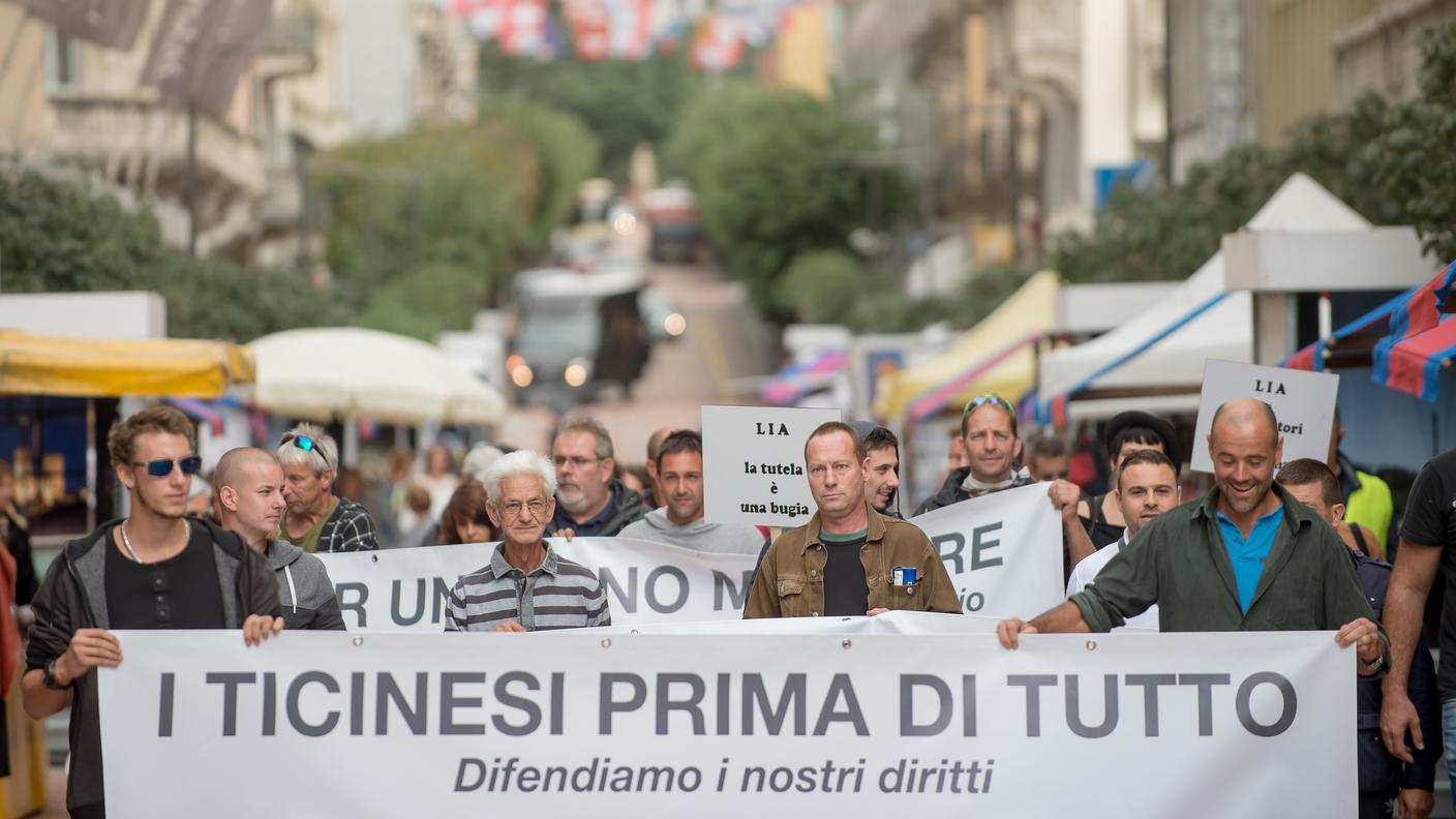 La sfilata verso Palazzo delle Orsoline
