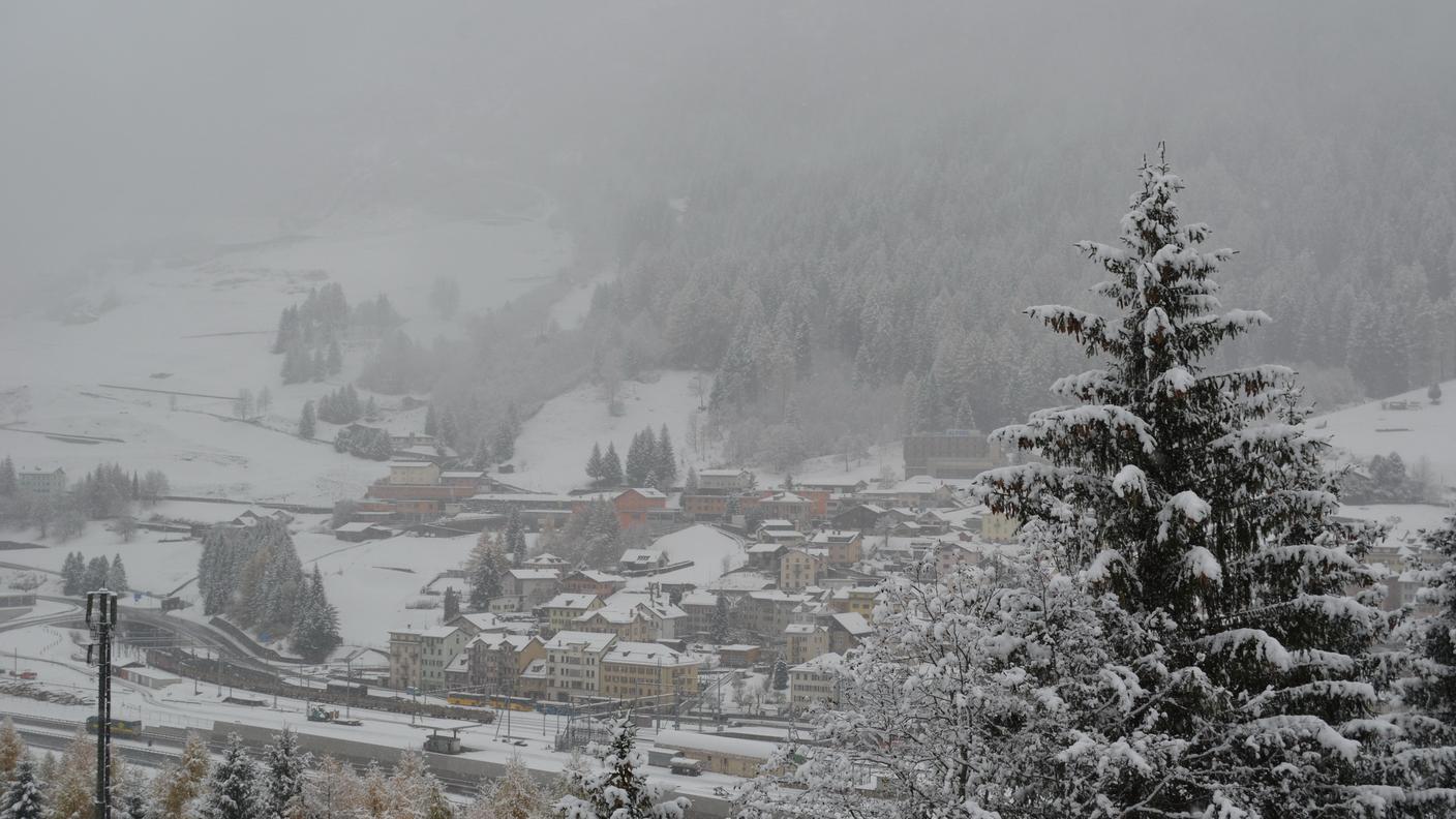 La prima neve in Leventina