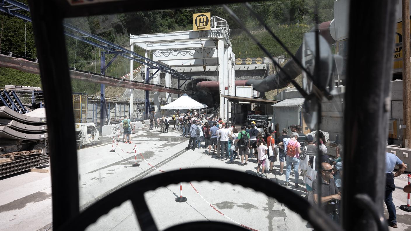 Giornata di porte aperte al cantiere del secondo tubo del San Gottardo