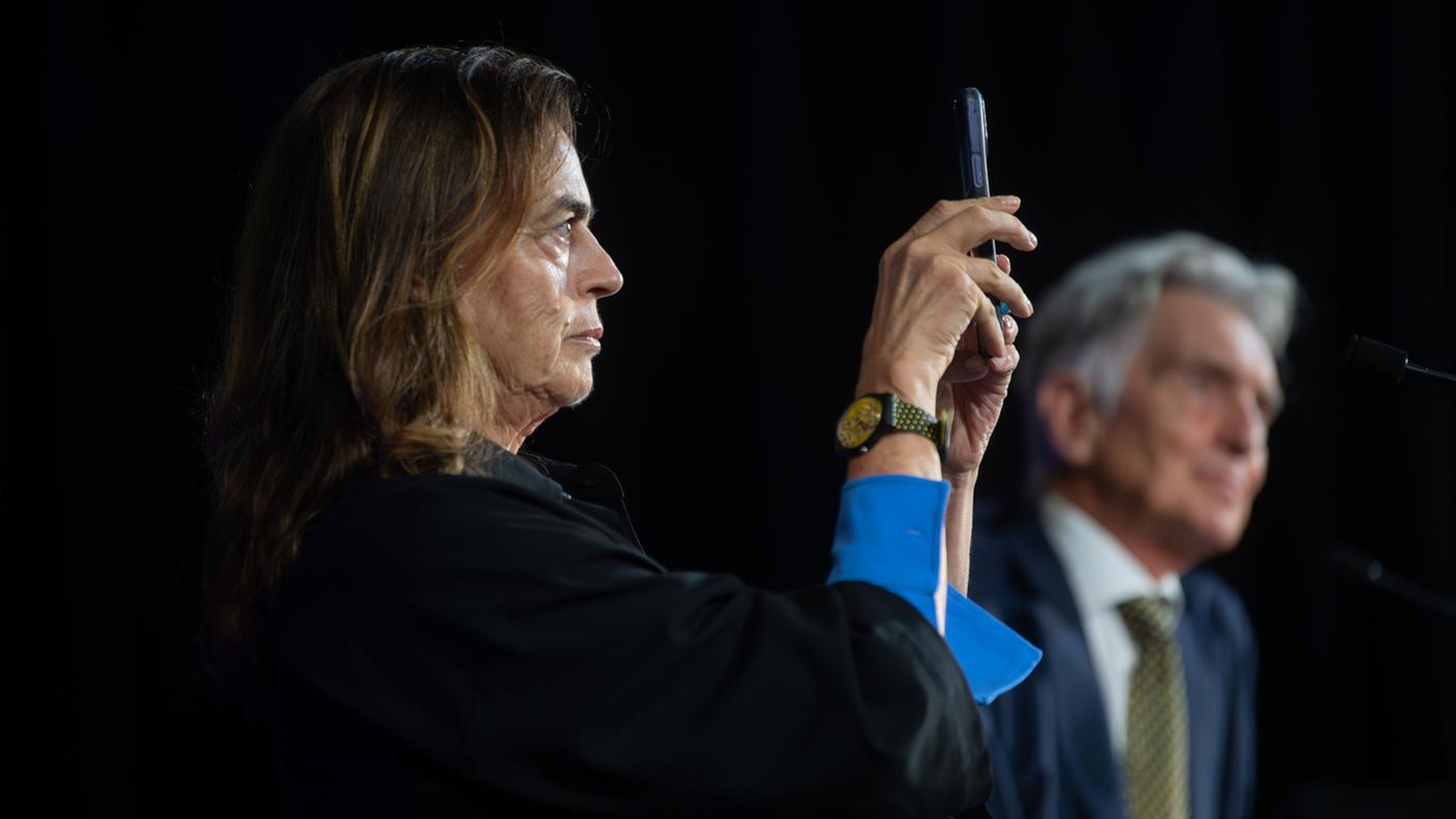 Verso il passaggio di testimone tra Maja Hoffmann e Marco Solari, sullo sfondo