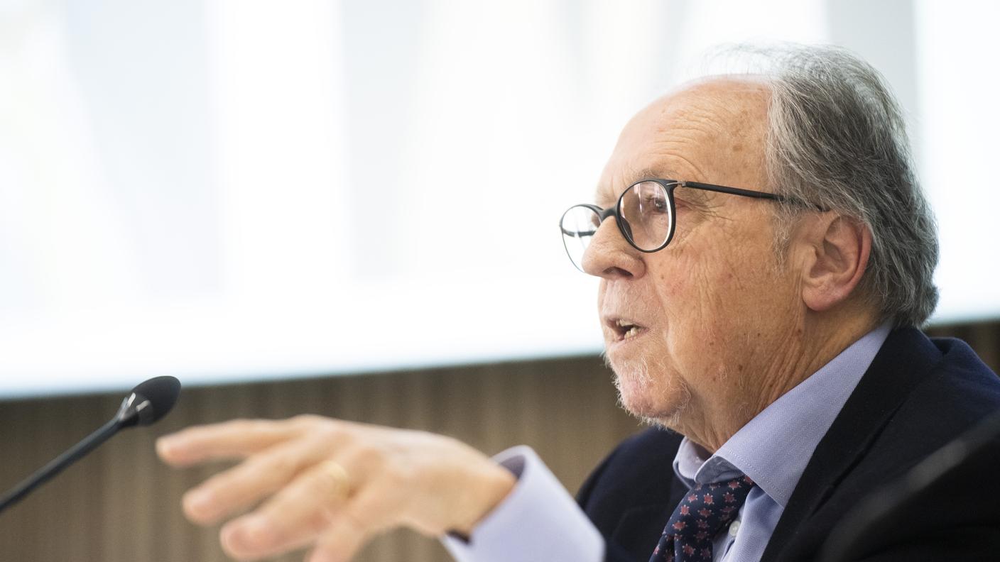 Dick Marty durante una serata pubblica all'USI nel maggio 2023