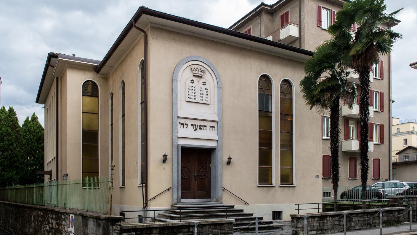 Nel 2005 uno squilibrato diede fuoco al luogo di culto della comunità ebraica