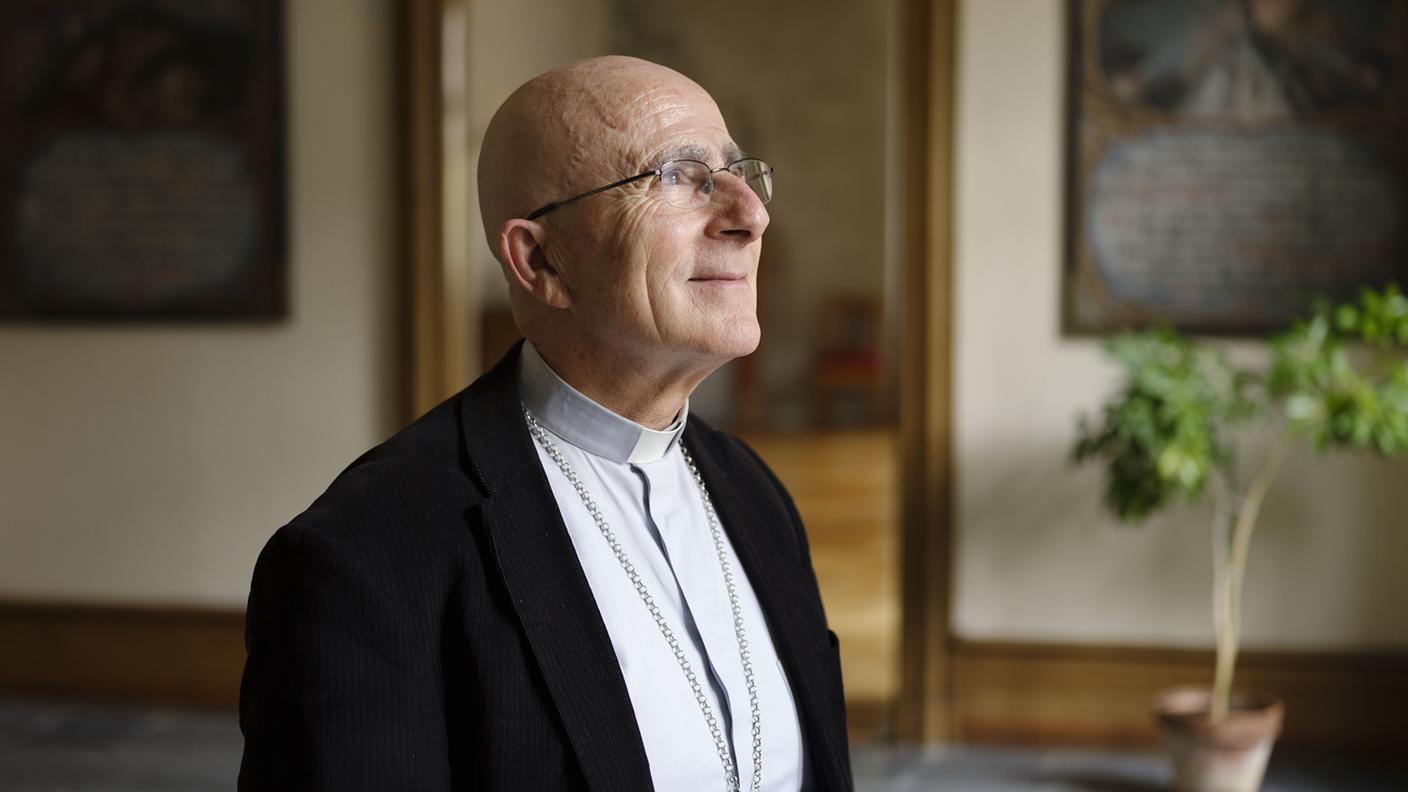 Il vescovo diocesano Joseph Maria Bonnemain
