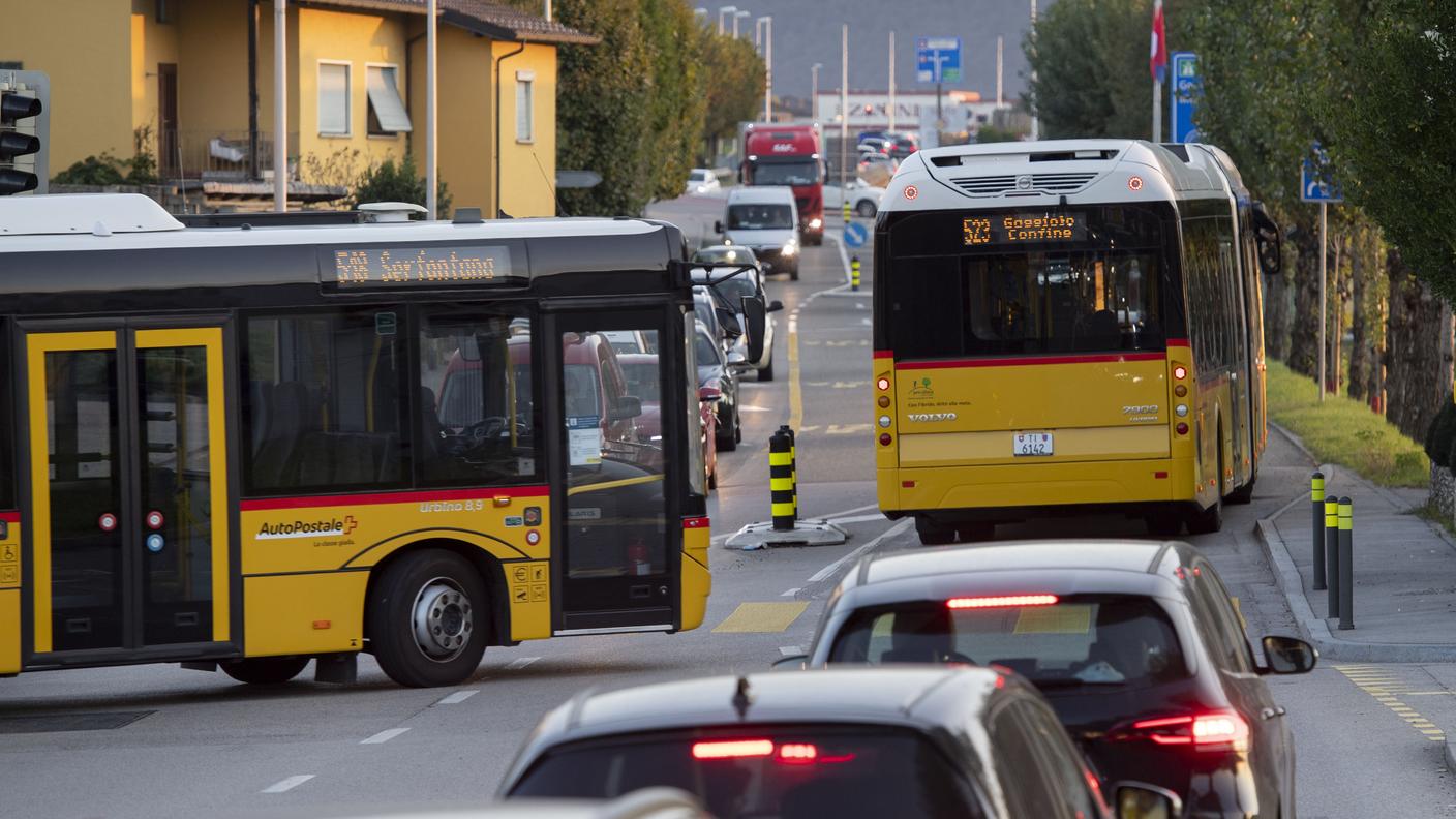 La linea 518 circola tra Stabio e Morbio Inferiore