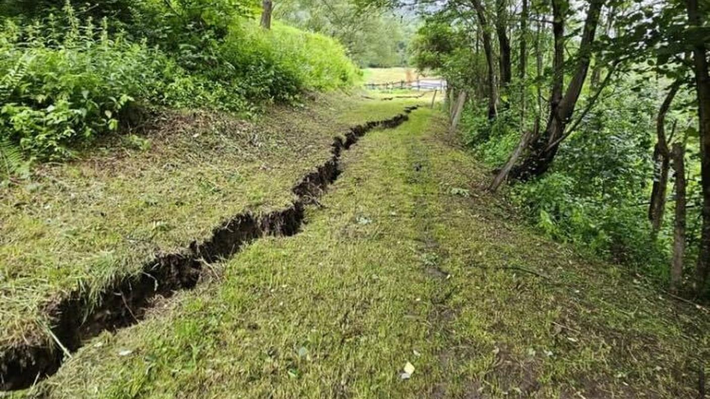 La fessura è lunga quasi 200 metri