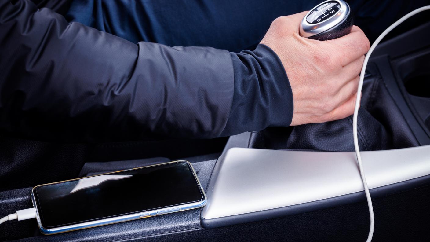 Le autorità hanno localizzato il telefono dell'automobilista incappato in un controllo radar
