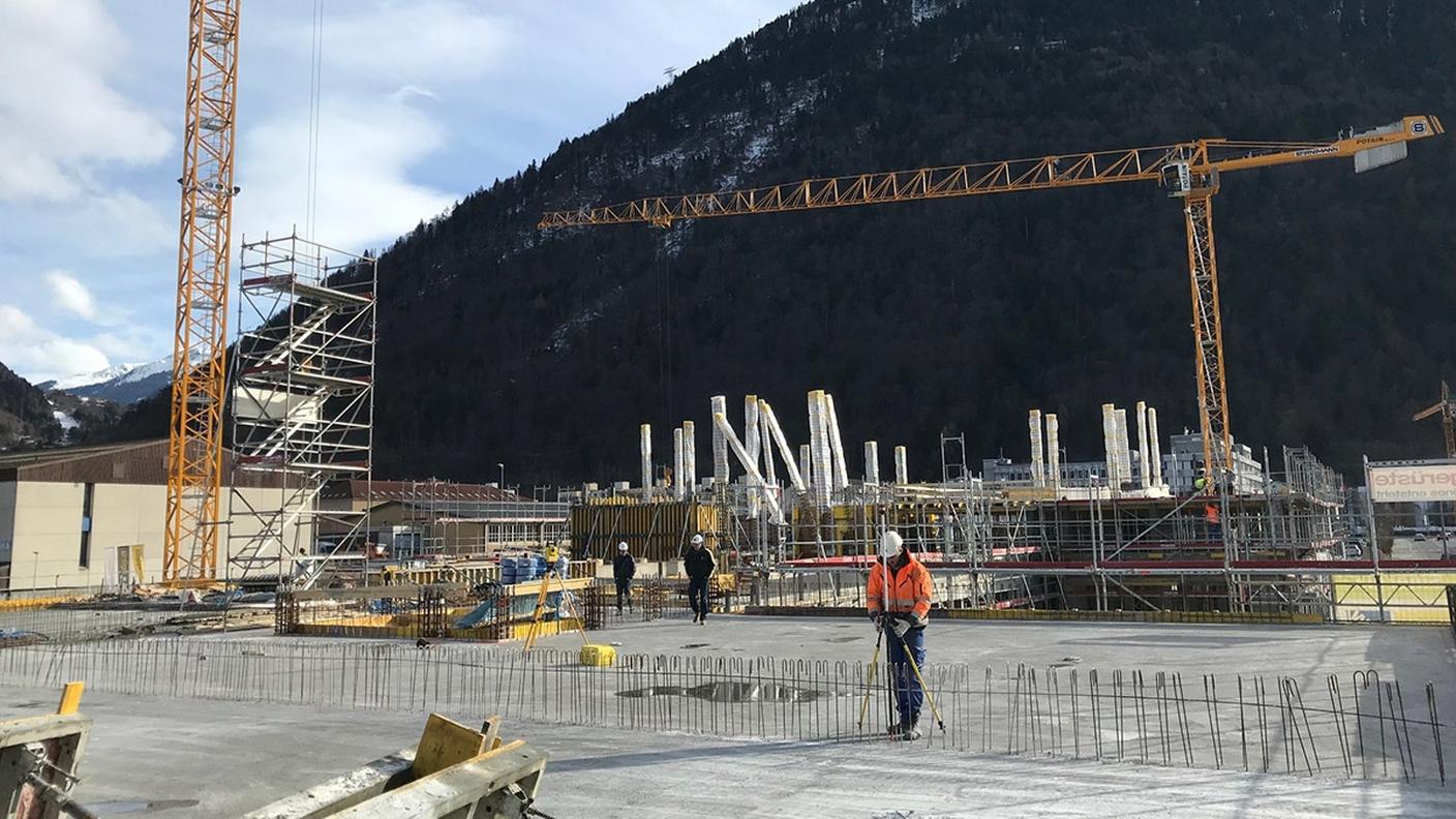 I lavori di costruzione del nuovo stabile dell'amministrazione cantonale "Sinergia" a Coira