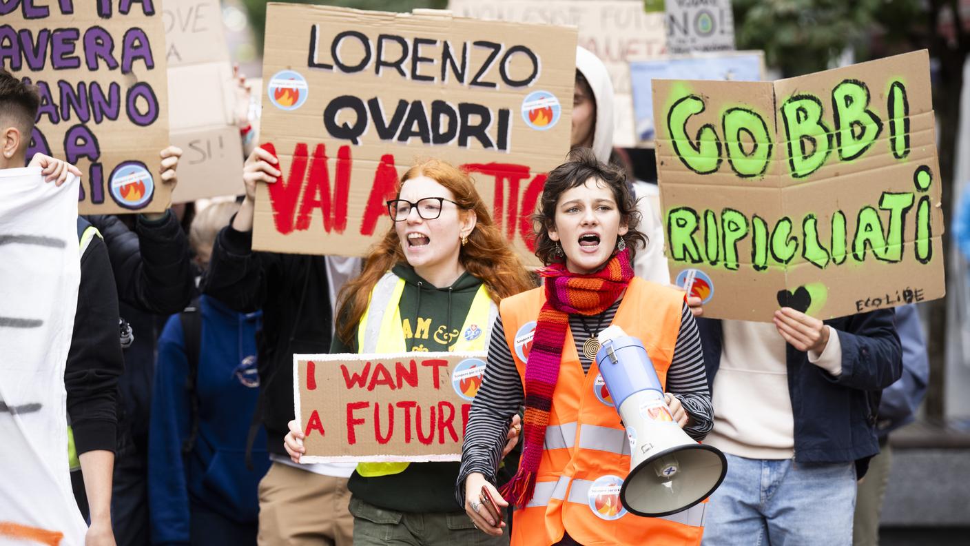 Un momento del corteo