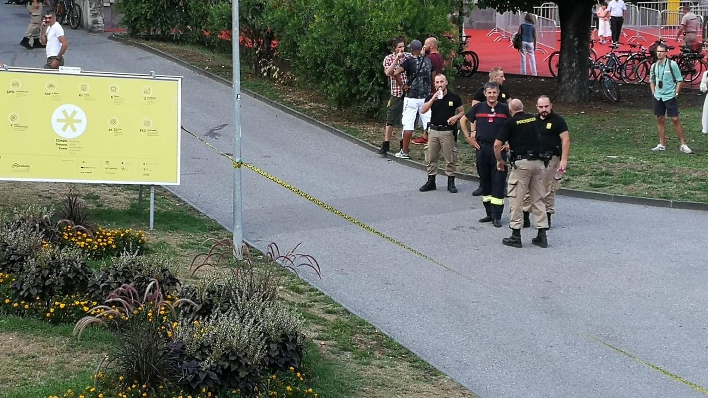 Agenti di sicurezza e pompieri