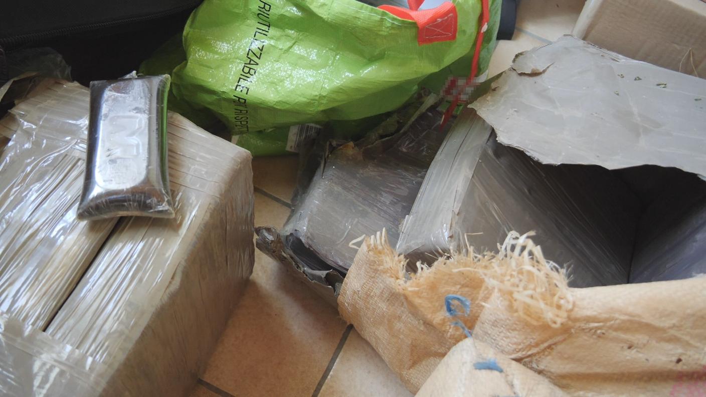 Parte della droga sequestra in val di Blenio