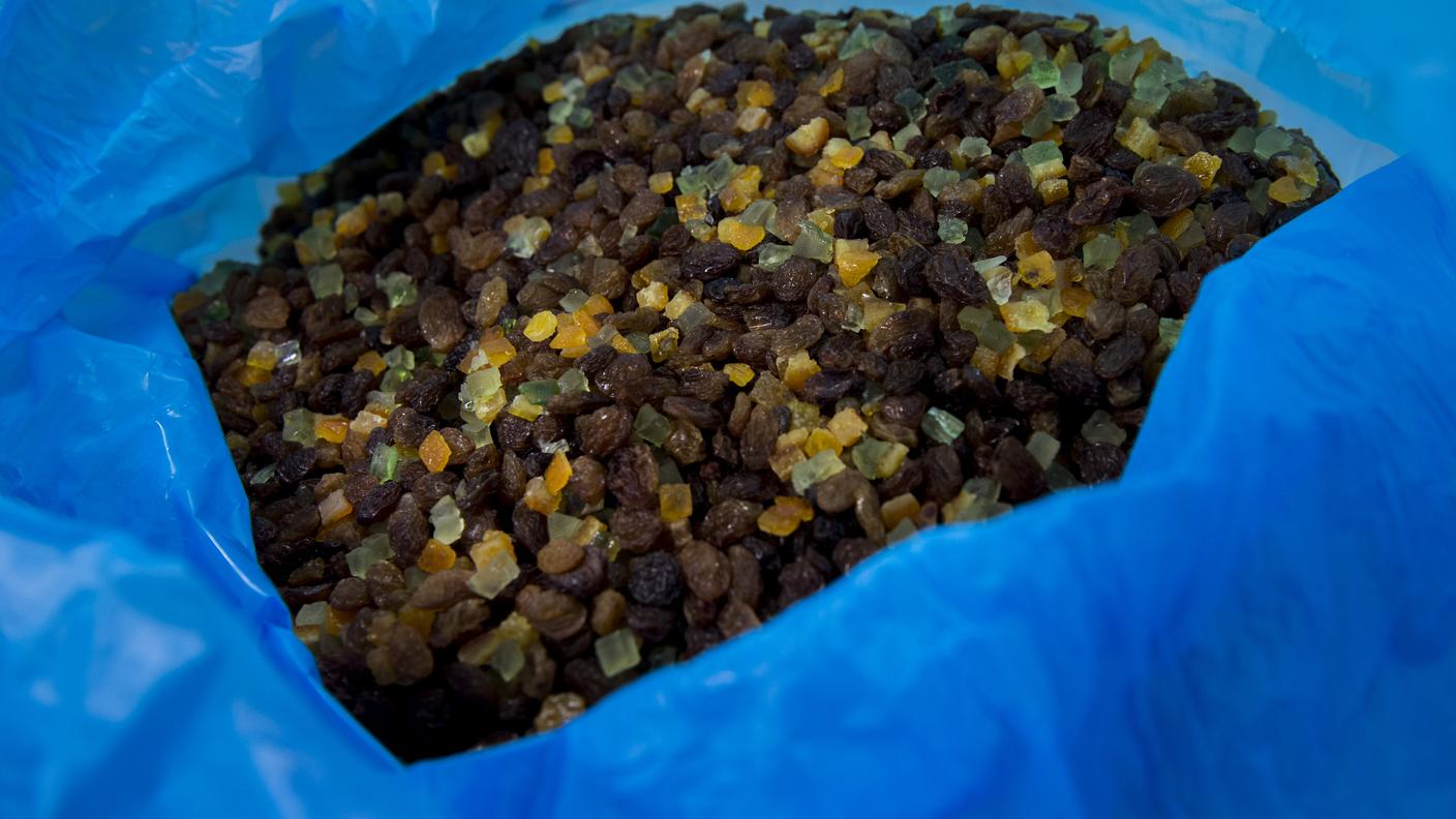 Il mix di uvetta e frutta candita