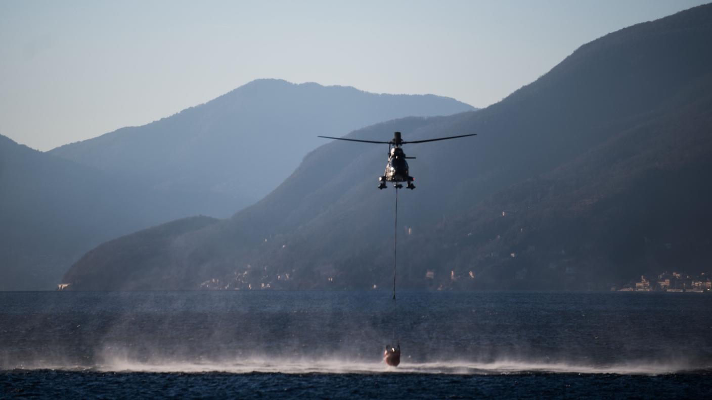 Fondamentale nella lotta alle fiamme il contributo dal cielo