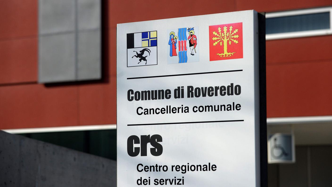 Una nuova querelle agita le autorità comunali di Roveredo Grigioni
