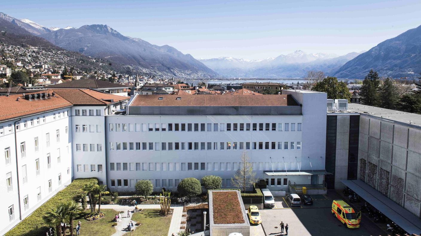 Il giovane vittima del pestaggio è sempre ricoverato all'Ospedale La Carità a Locarno