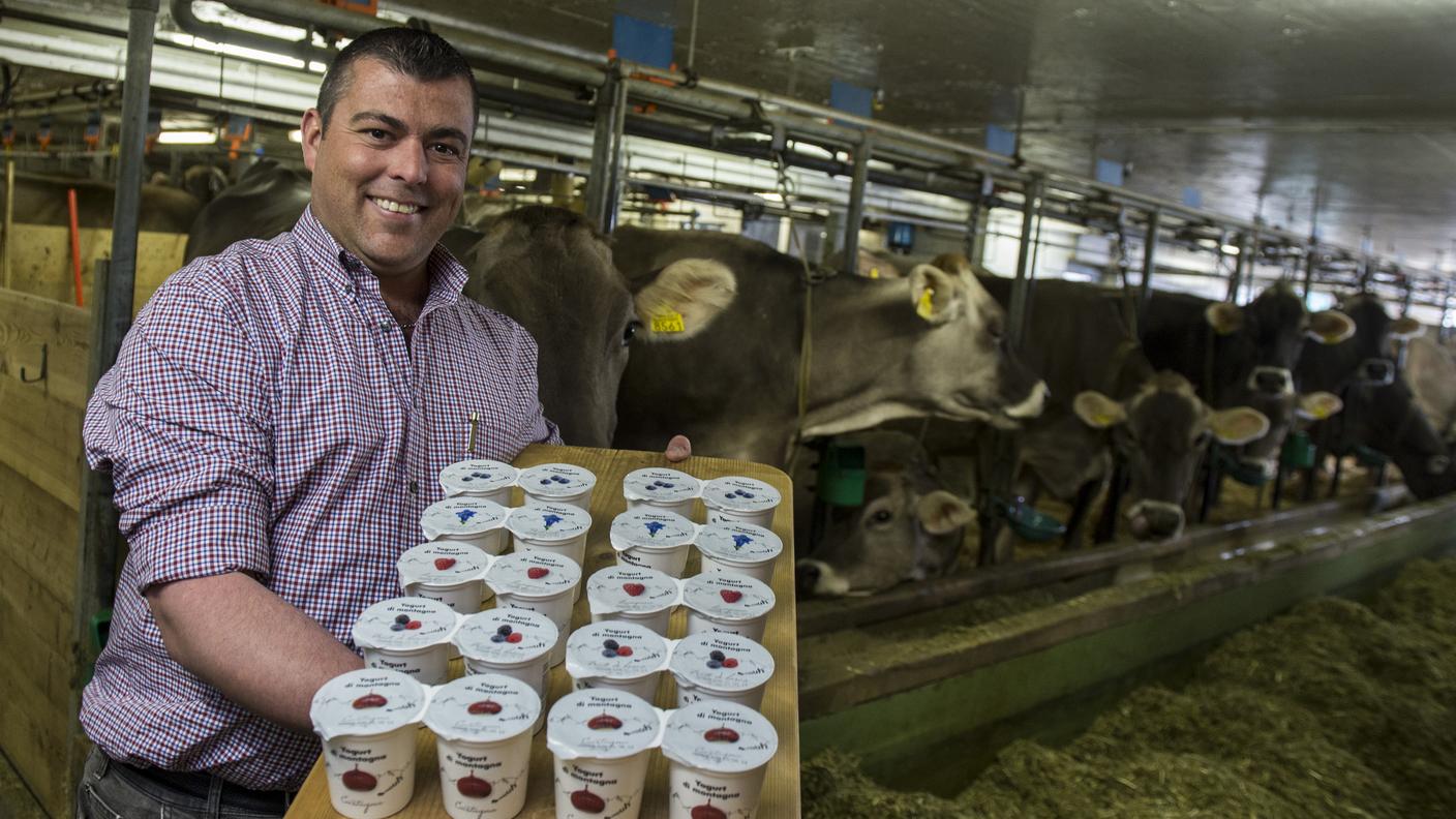 Ari Lombardi, titolare del Caseificio e yogurtificio Agroval SA di Airolo