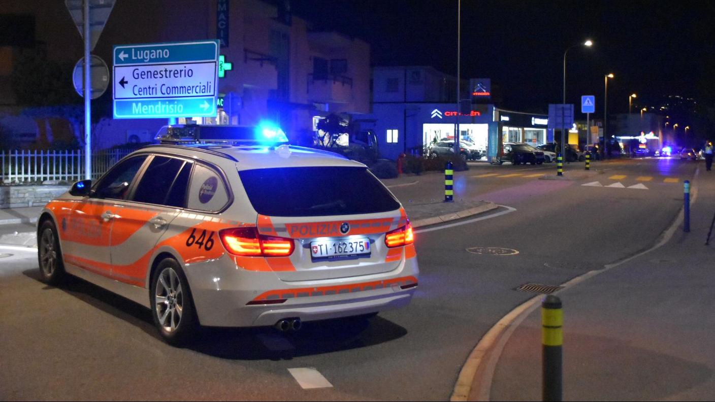 La polizia ha avviato un'inchiesta per chiarire la dinamica dell'incidente stradale