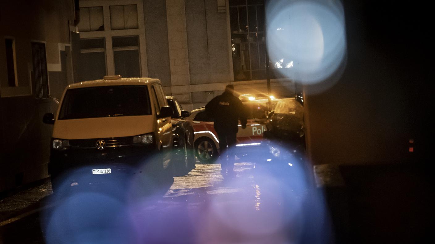 Nella stanza non sarebbero state trovate armi