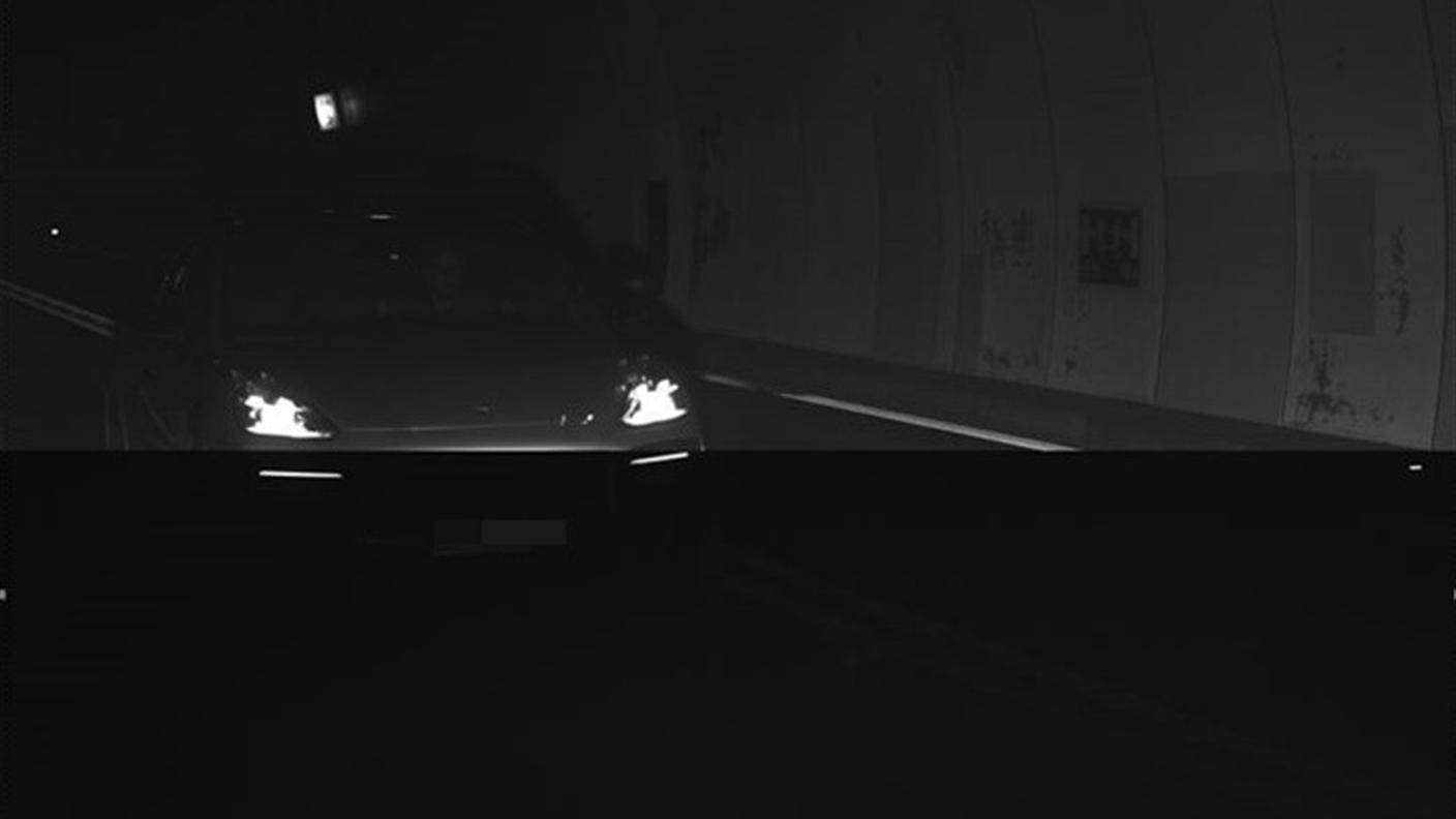 Il limite consentito all'interno del tunnel è di 80 km/h