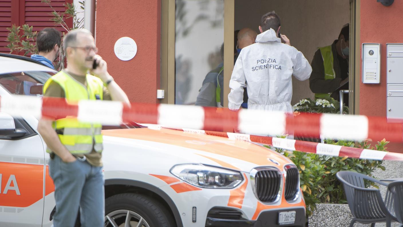 La polizia cantonale e la Scientifica al lavoro