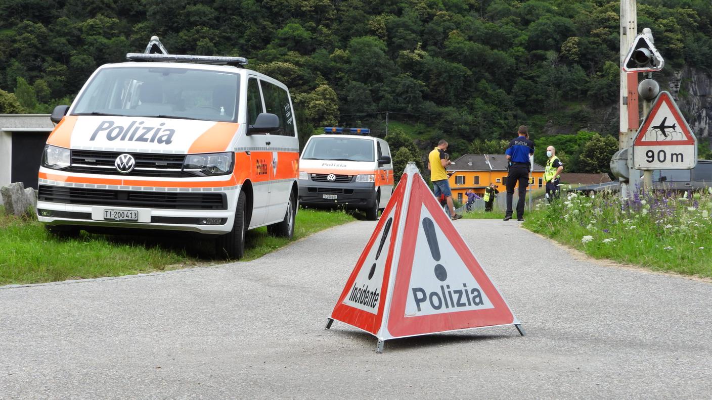 Polizia e soccorritori all'opera