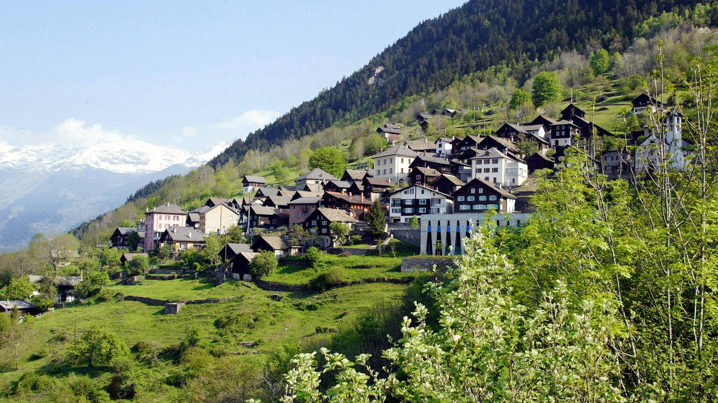 Il villaggio di Anzonico in un'immagine d'archivio