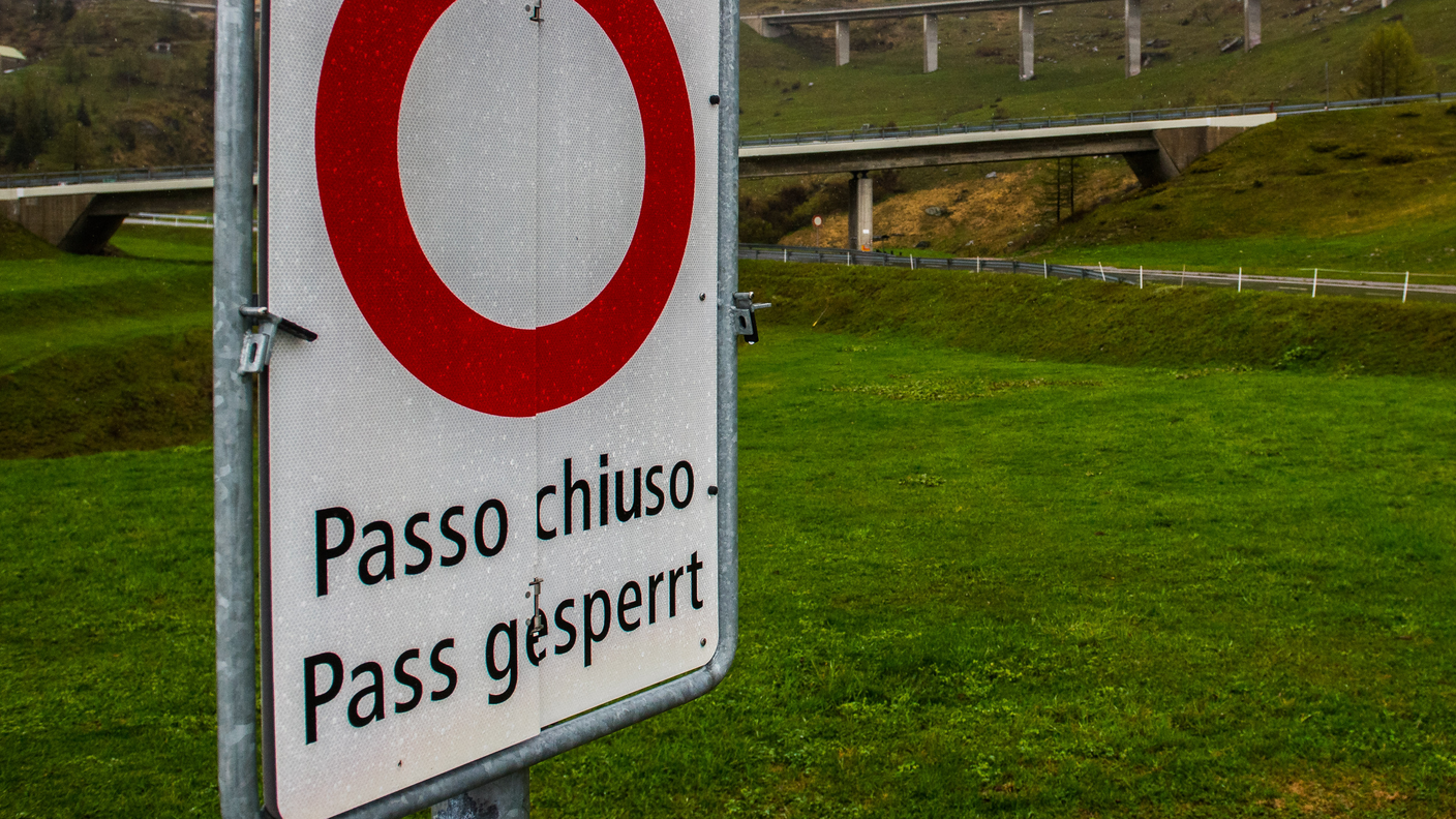 Strade bloccate dal maltempo