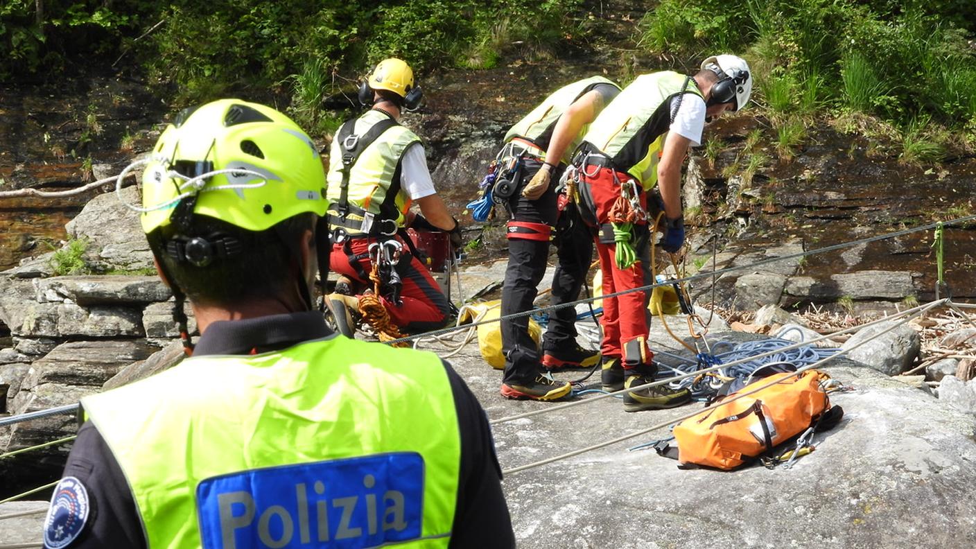 Le ricerche sono proseguite oggi, domenica, ma il corpo non è ancora stato trovato