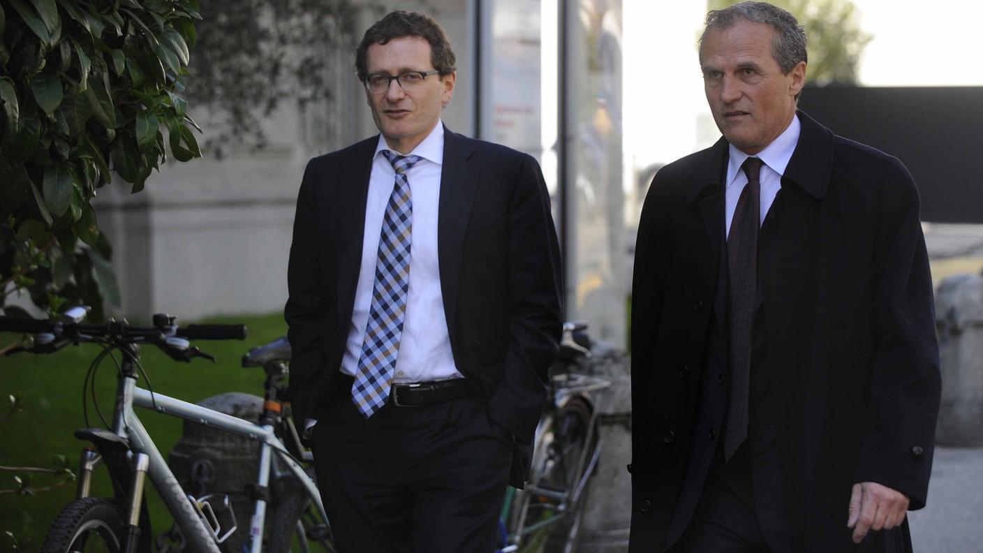 L'ex direttore di AET  e il suo avvocato.