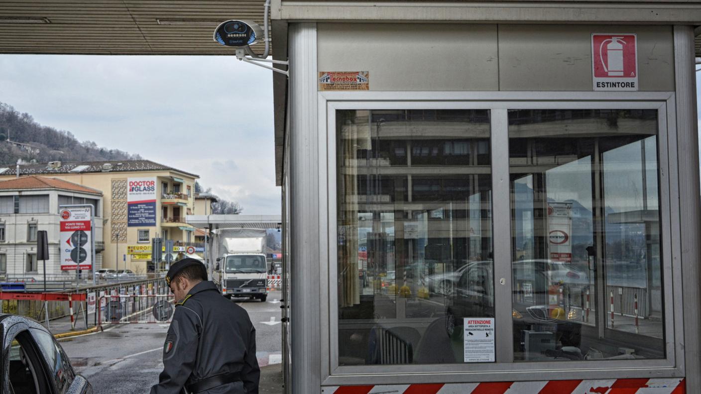 Telecamera al valico di Ponte Tresa