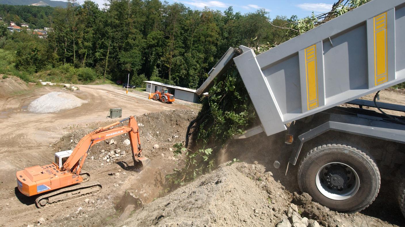 L'azienda era attiva nel settore degli scavi, delle demolizioni e del trasporto