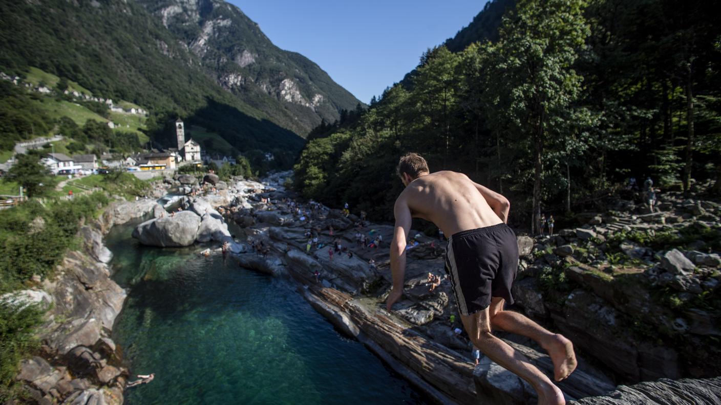 Uno dei luoghi più battuti dai turisti, il Ponte dei Salti a Lavertezzo