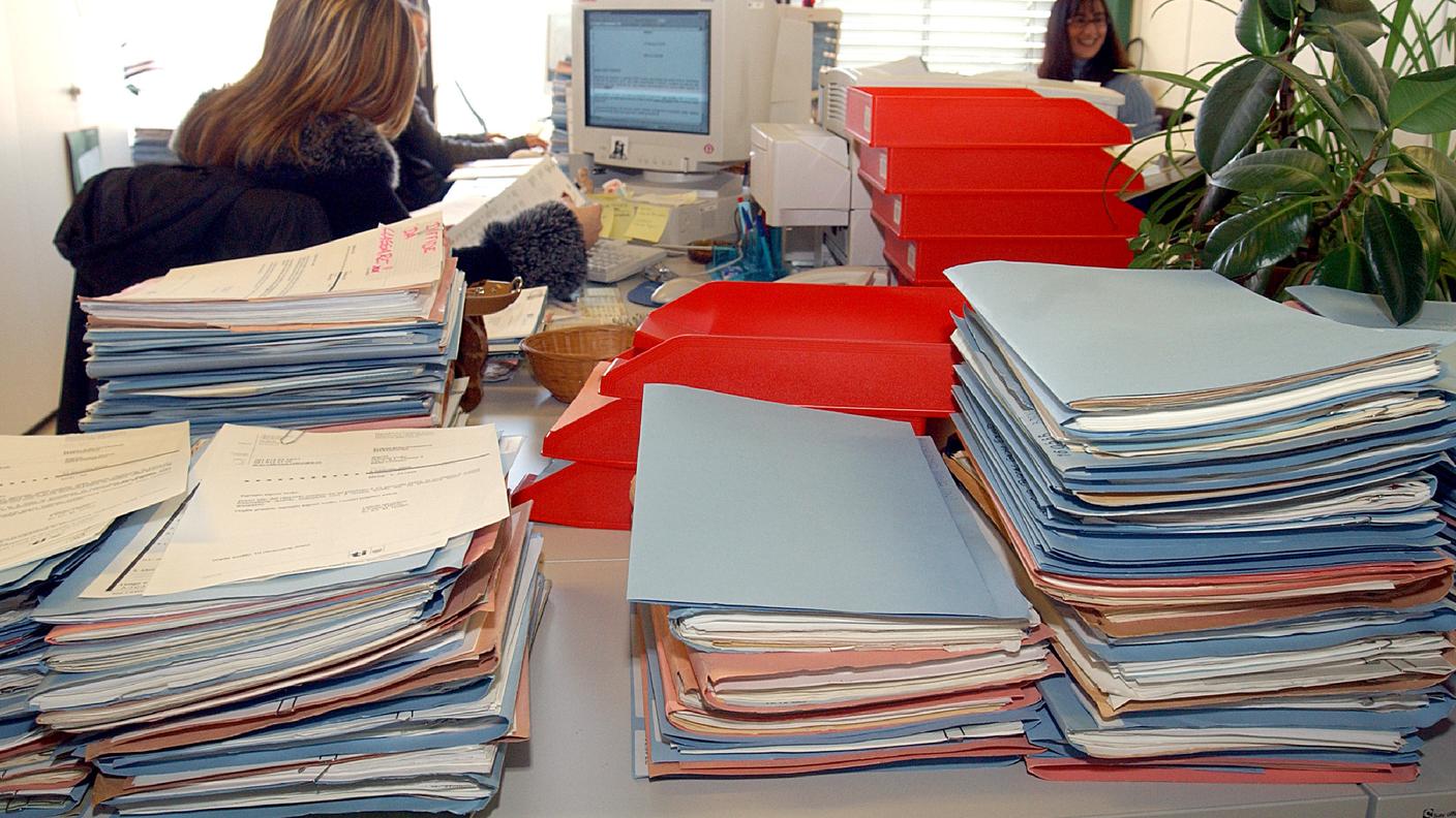 Per quanto riguarda le misure di risparmio per il preventivo 2014, i dipendenti pubblici sembrerebbero essere stati in parte graziati
