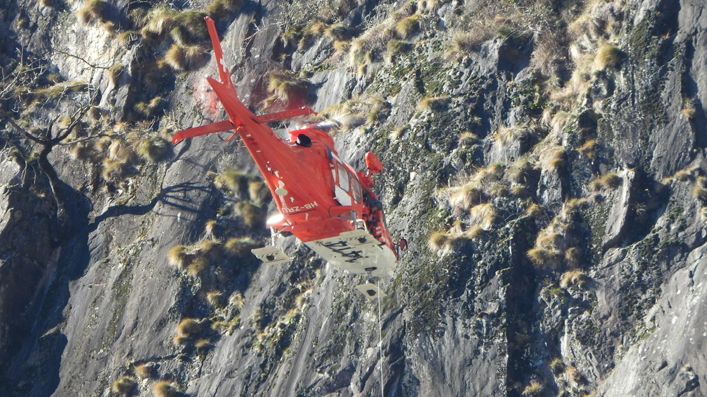 L'incidente è avvenuto durante un'arrampicata ad Avegno. 