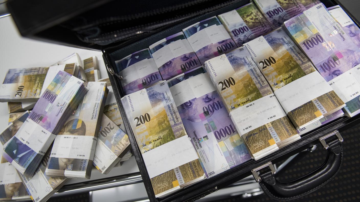 19,9 milioni di dollari e mezzo milione di franchi letteralmente svaniti nel nulla