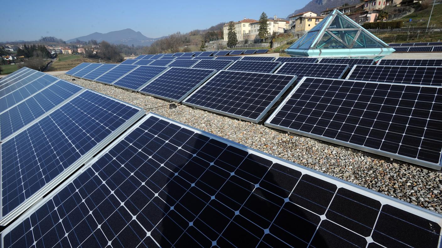 Sulle prospettive del solare in Ticino il DT e la Camera di commercio hanno promosso oggi un incontro con le aziende
