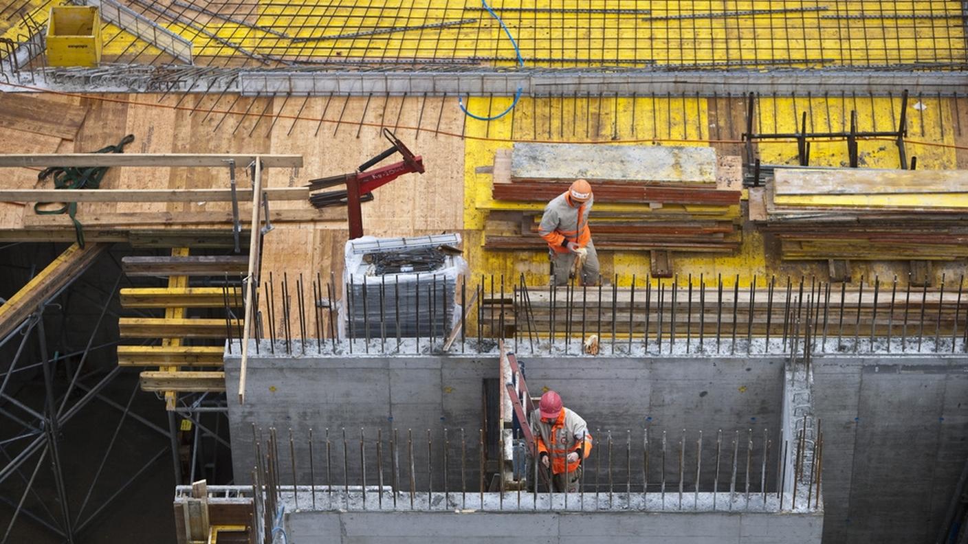 La manodopera estera sui cantieri continua a crescere