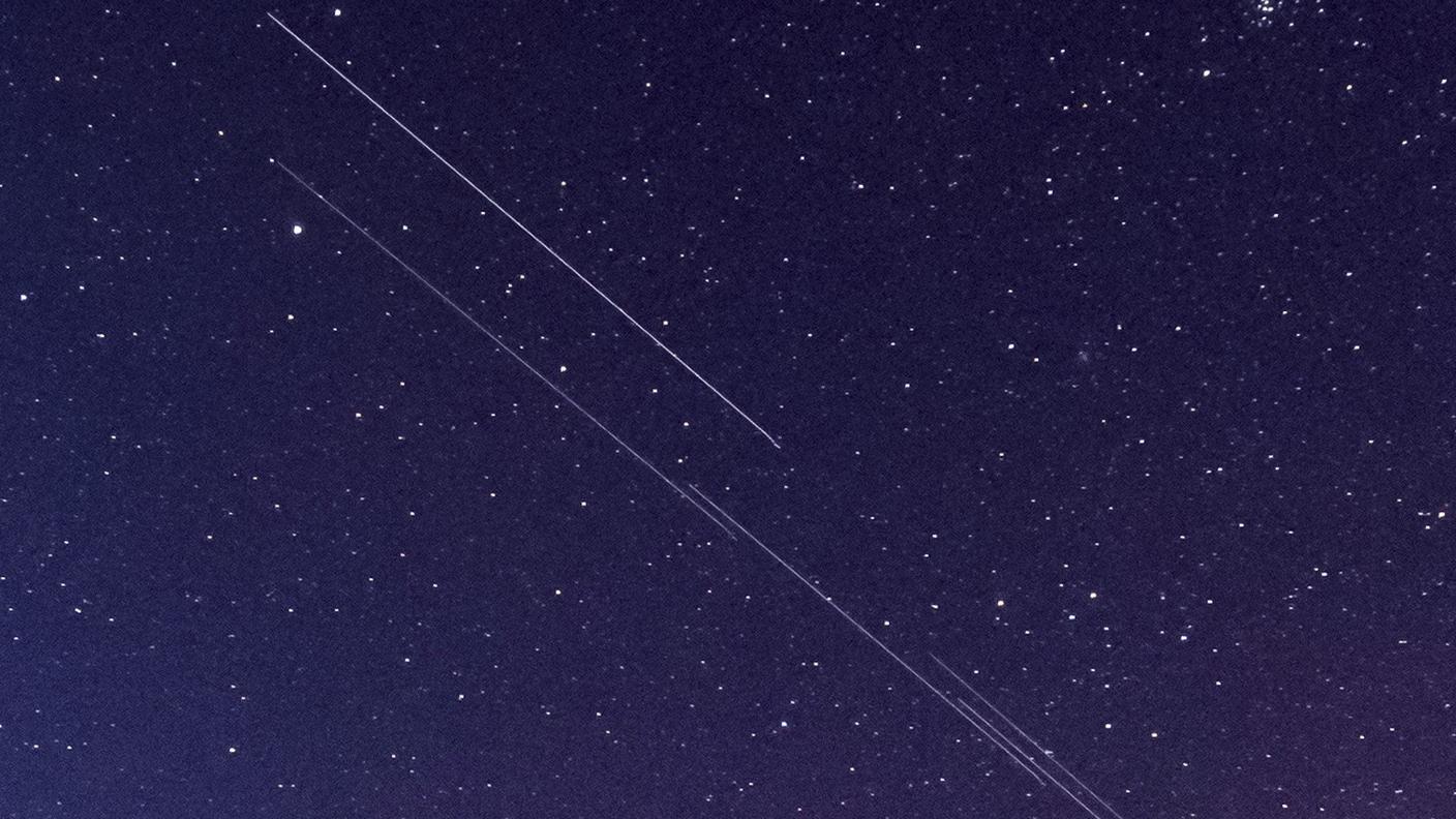 Un'immagine a lunga esposizione scattata nei cieli ungheresi qualche anno fa