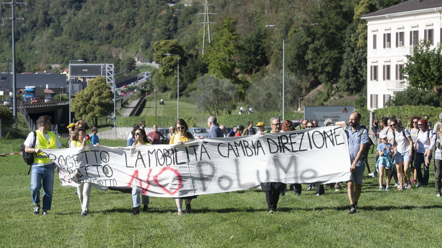 La manifestazione andata in scena tra Melano e Riva San Vitale