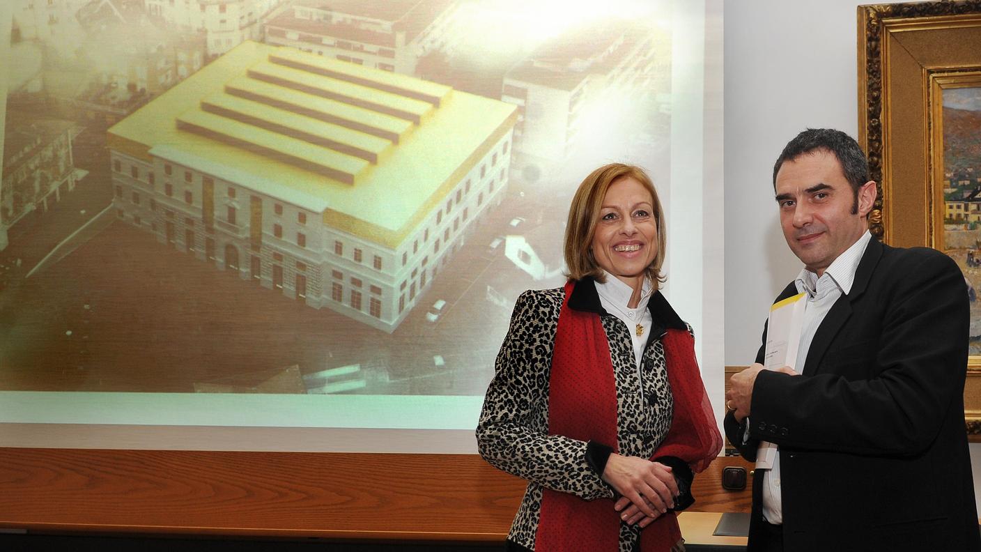 Carla Speziali con l'architetto Alejandro Zaera-Polo vincitore del concorso