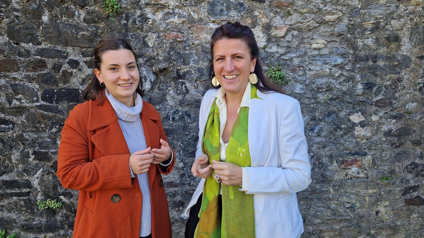 Nara Valsangiacomo (s) e Samantha Bourgoin (d)