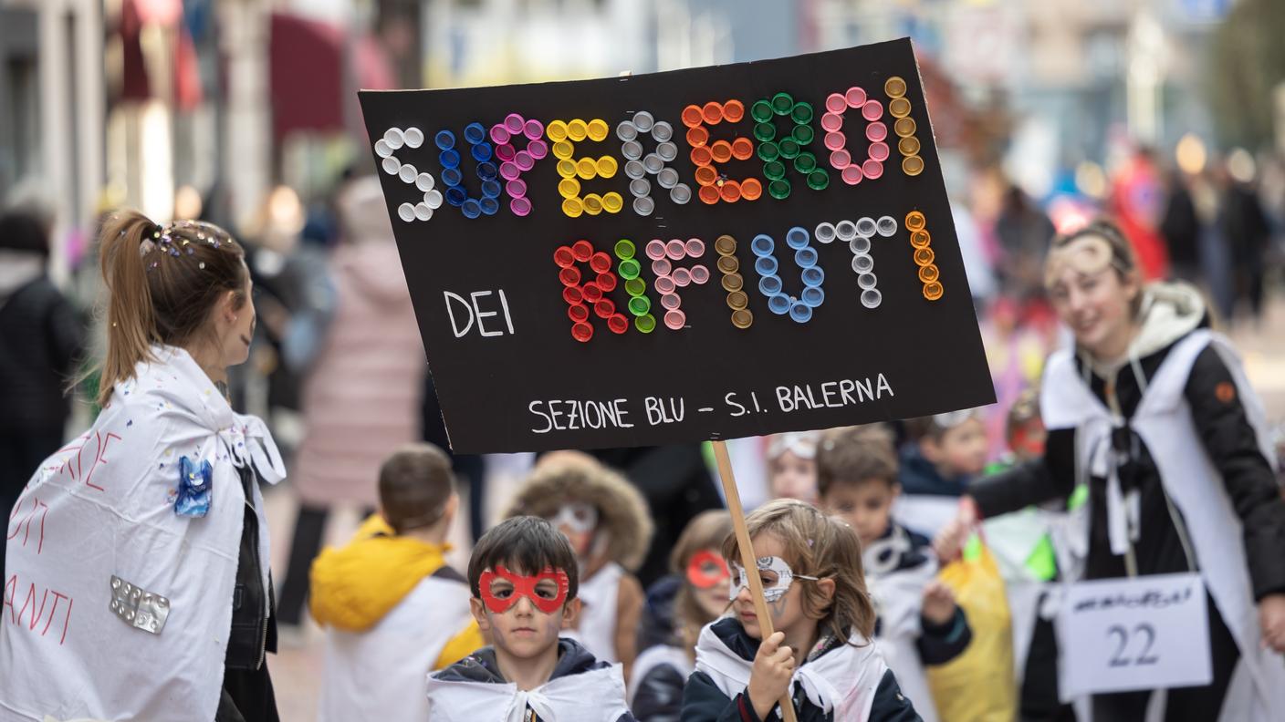 Nebiopoli 2023: il corteo mascherato dei bambini