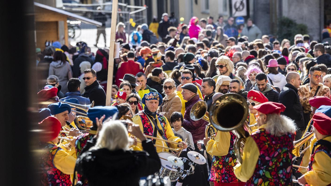 La festa si è conclusa domenica con la Strarisotada