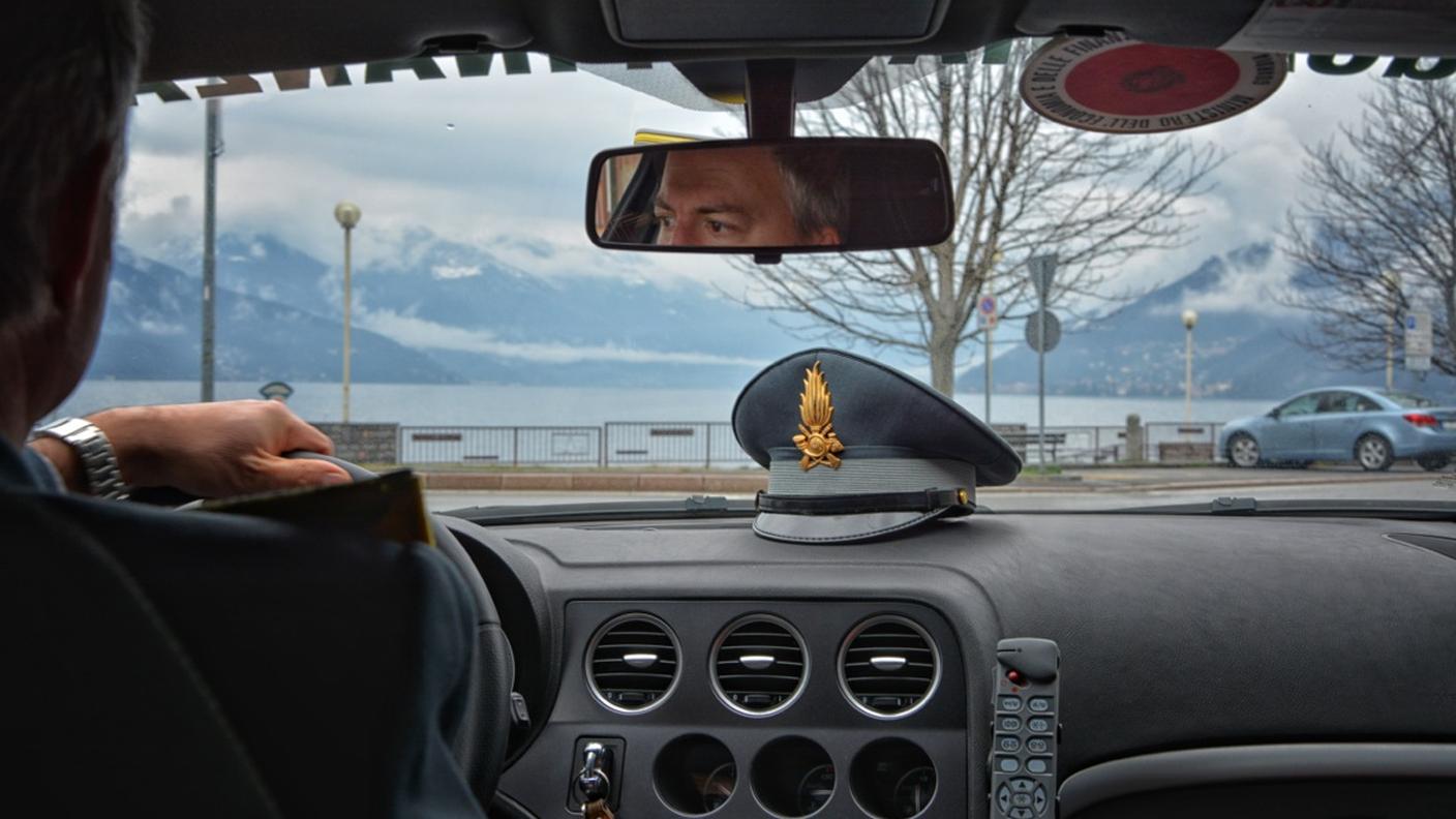 GdF e polizia presidiano strade e scuole